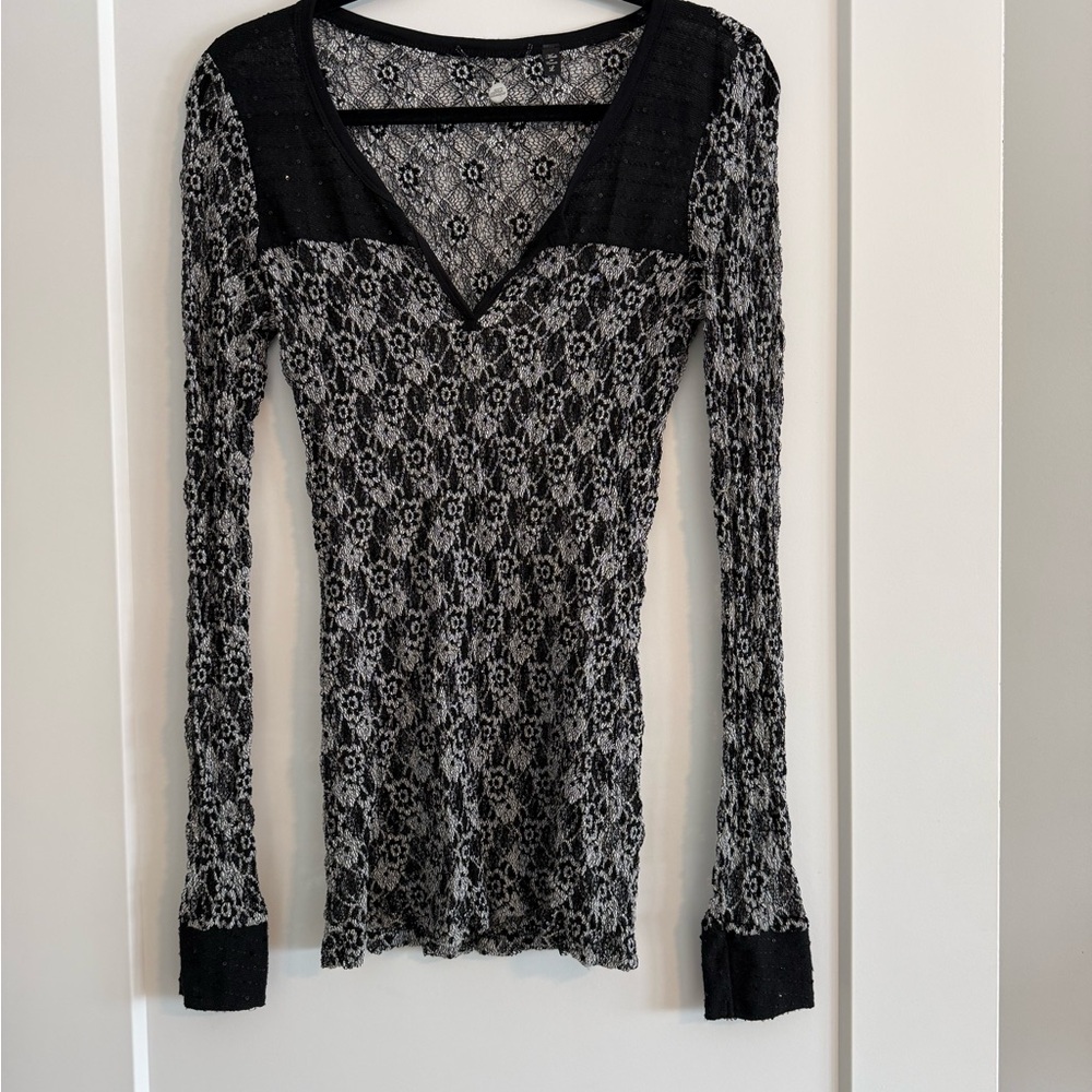 BKE Boutique Black and White Lace and Sequins Top